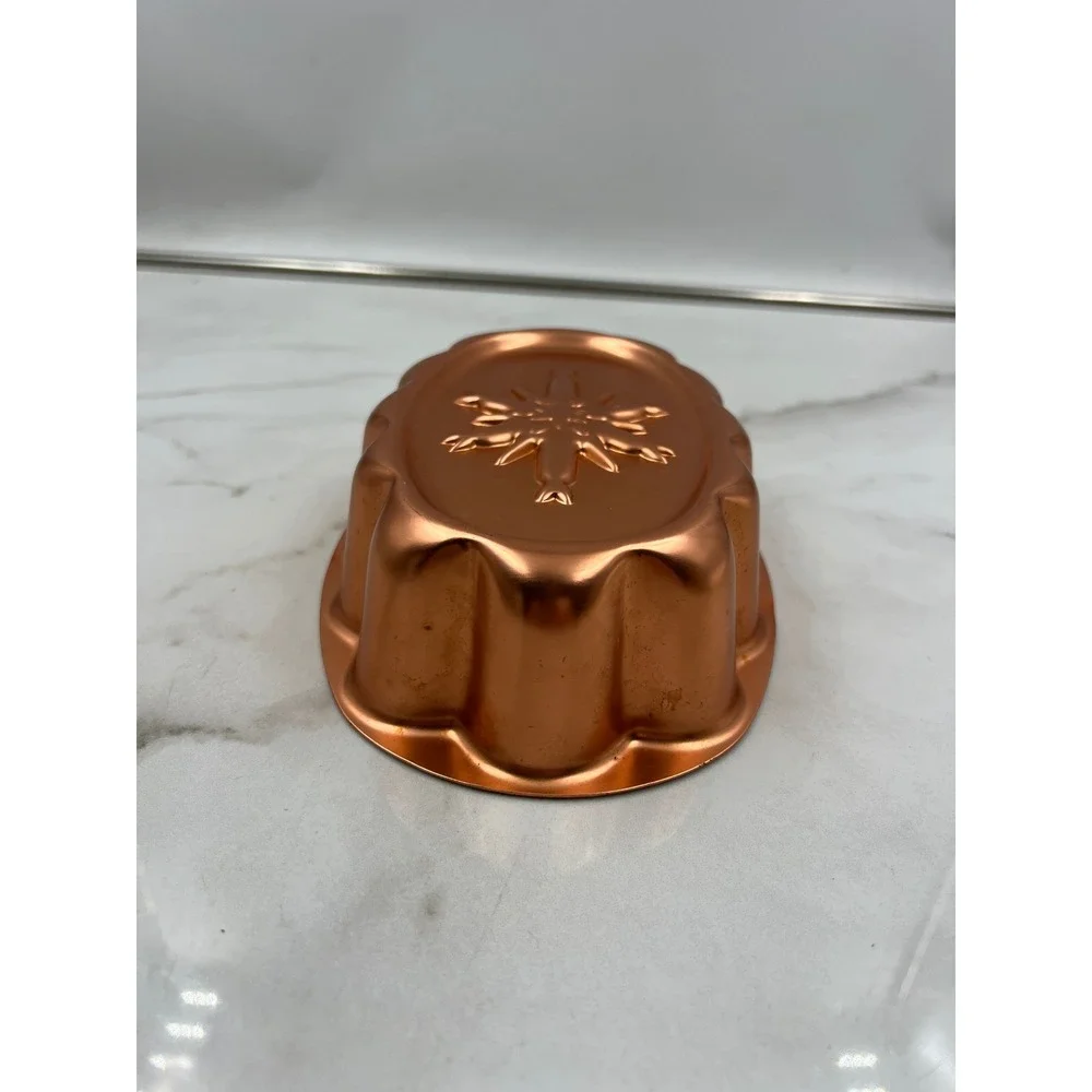 Vintage Copper Snowflake Starburst Oval Jello Cake Mold 3 Cup Wall Decor Hanging